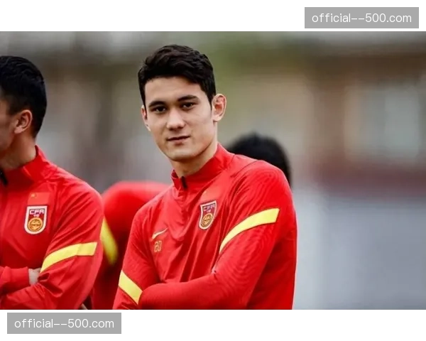 拜合拉木补时绝平显大心脏 蓉城锋线多面手价值凸显